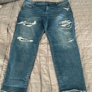 American Eagle Size 22 Distressed Skinny Jeans